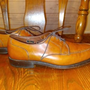 Allen Edmonds 11D Split Toe Oxford Shoes. Whiskey. Vintage. Good Condition.